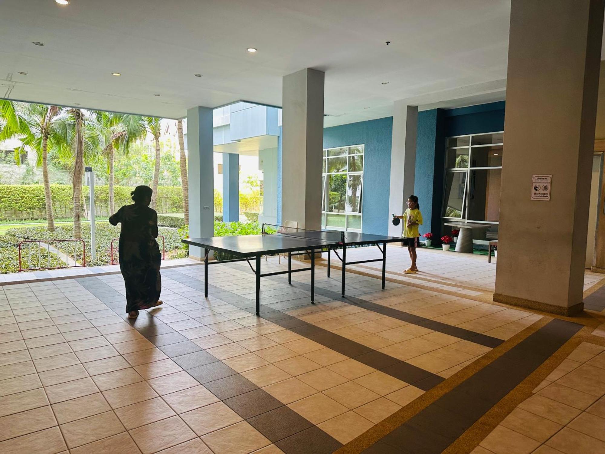 Seaview Beach Room Lumpini-Pool And Gym Face To Ocean Pantai Jomtien Bagian luar foto